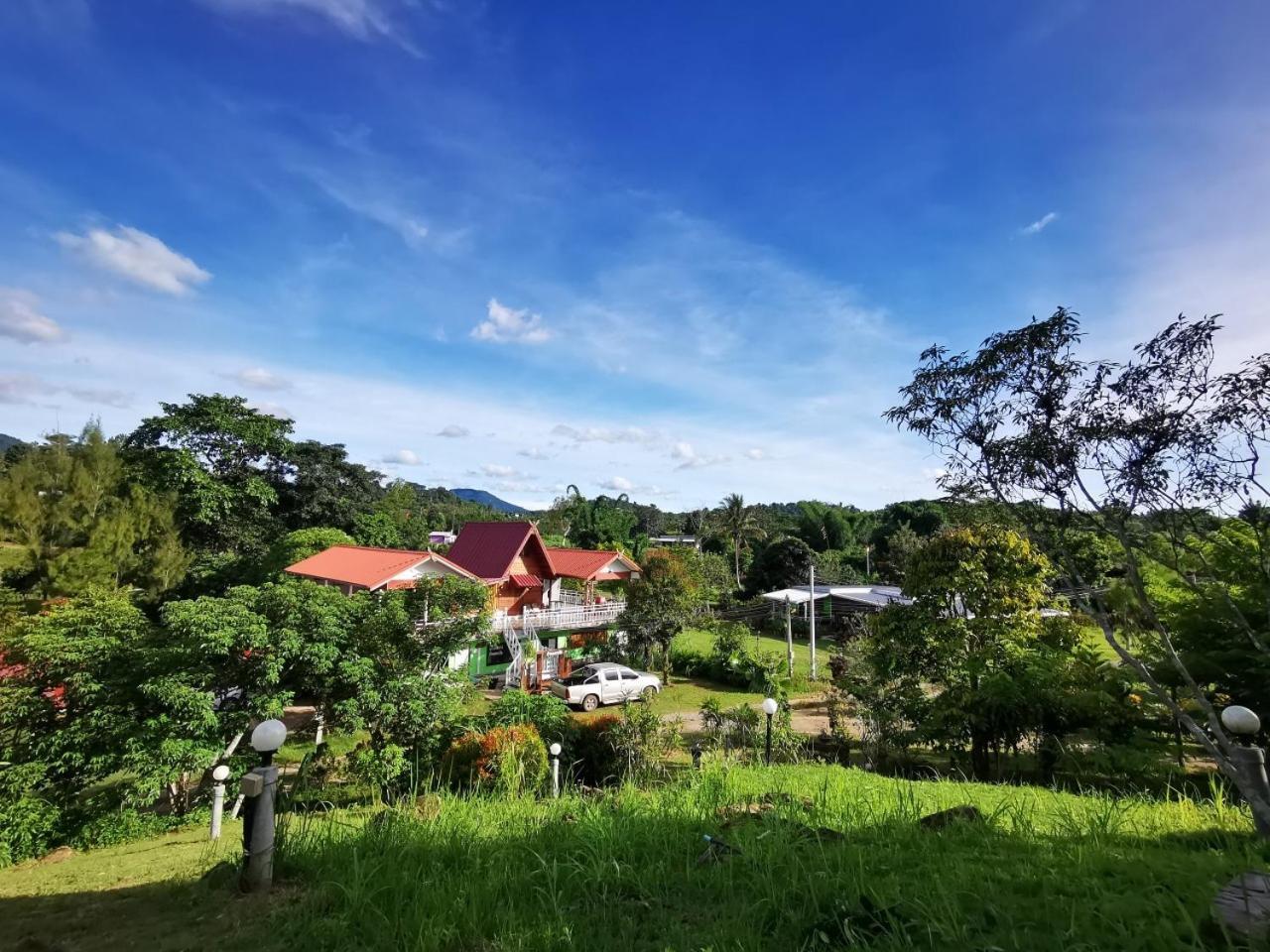 Ban Khao Ya Nua บ้านพนาวันเขาค้อรีสอร์ท מראה חיצוני תמונה